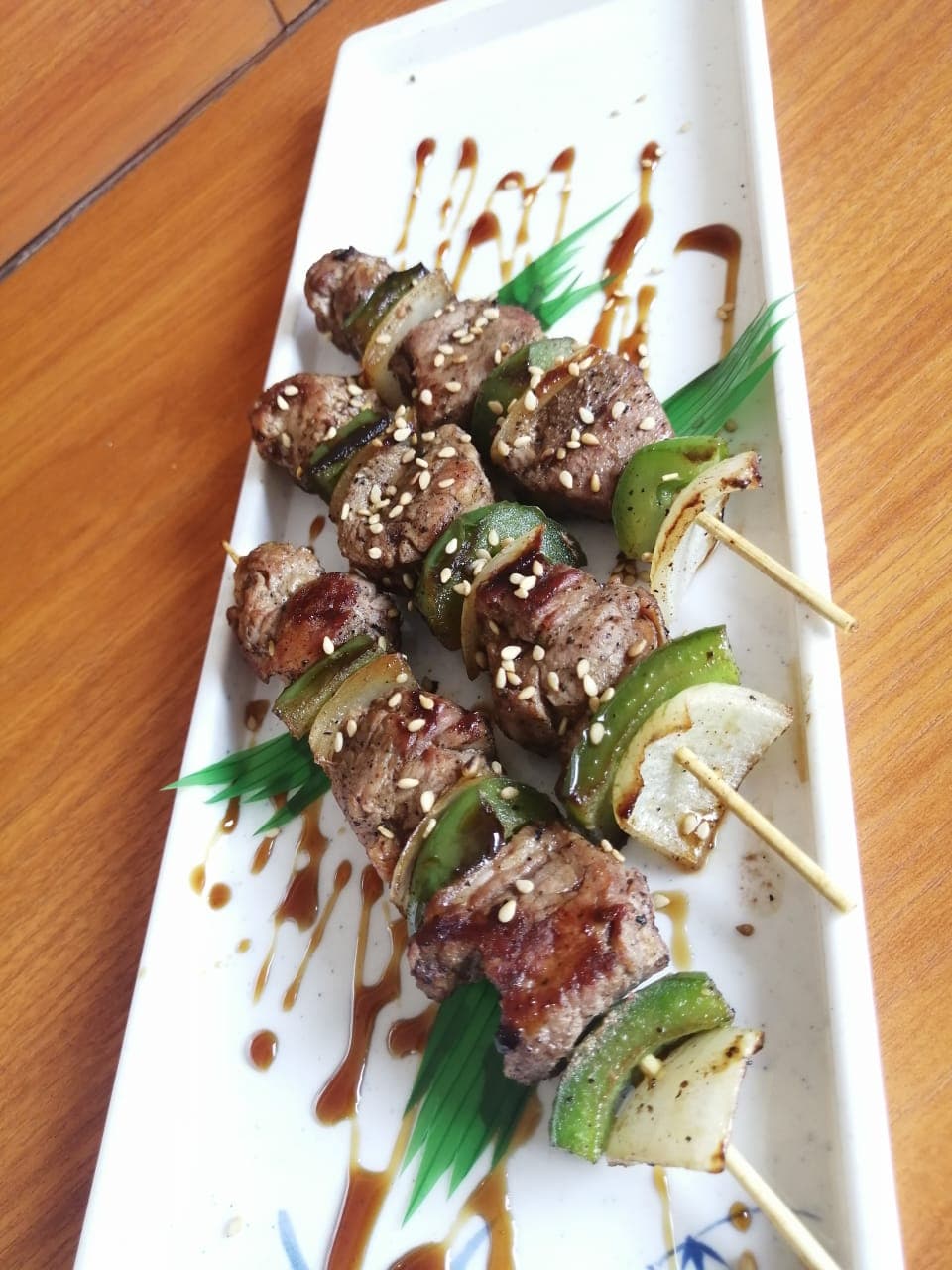 Kushiague (brochetas) Res