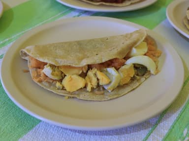 Combo Taco de huevo duro (2) + Café