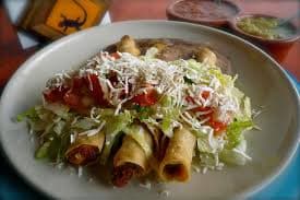 Flautas de 3 Quesos