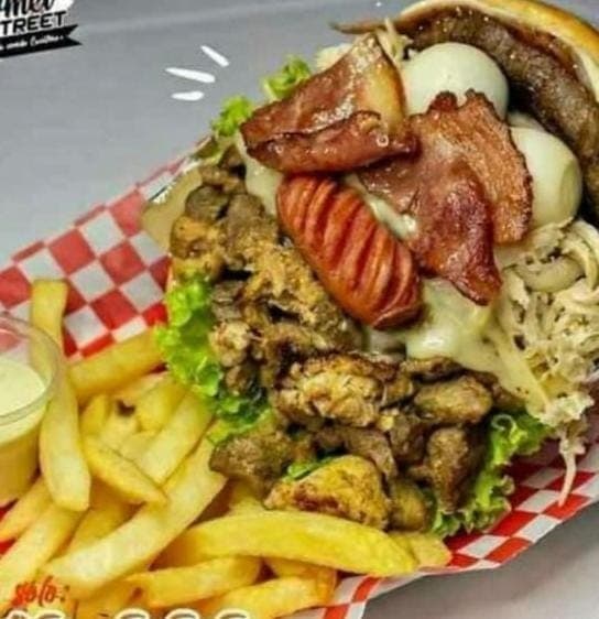 Combo #9 : Hamburguesa trifasica + Pet 400