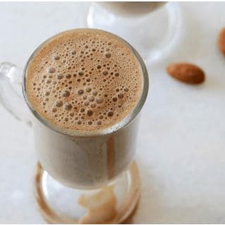 Capuccino con Leche de Almendras
