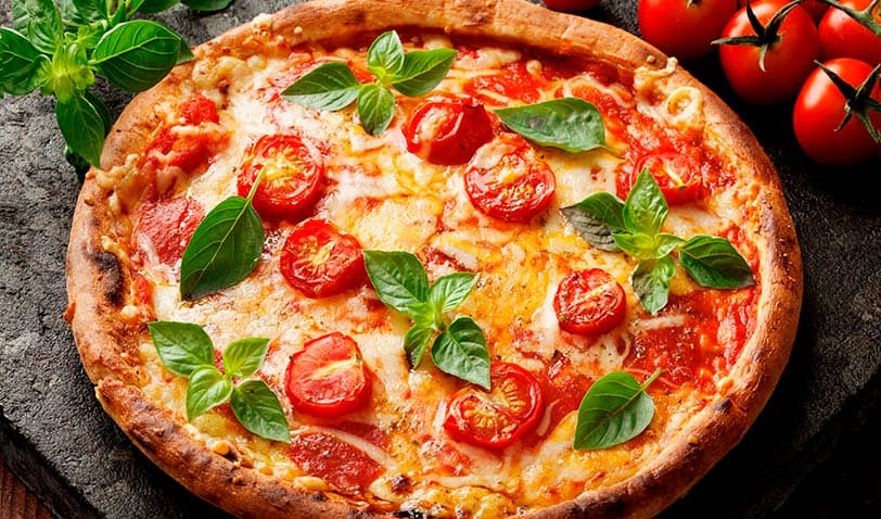 Pizza de Tomates Marinados