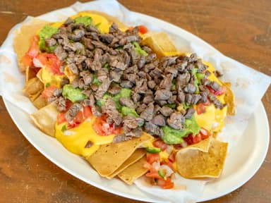 Chilte Nachos con Arrachera