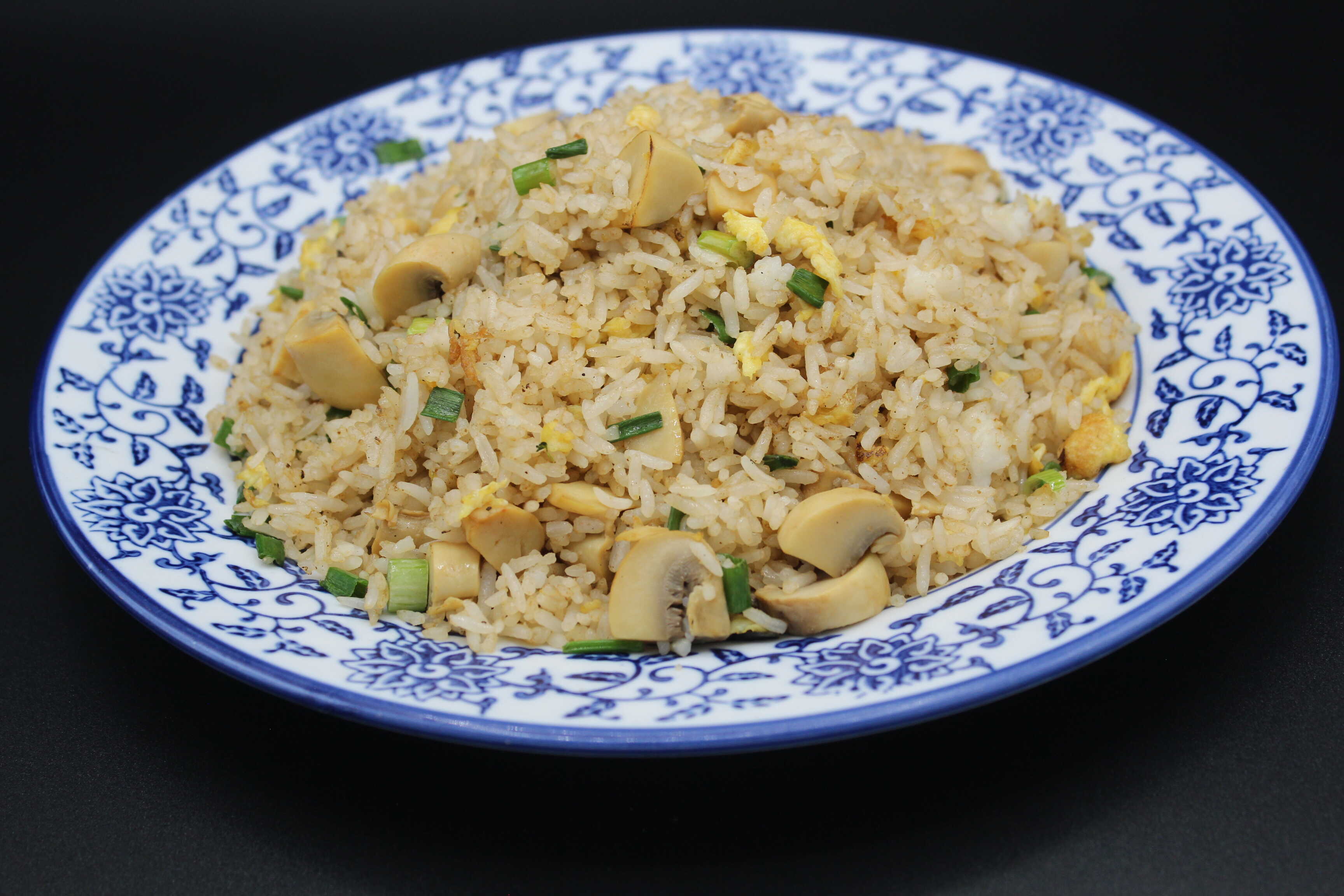 Arroz Chaufa Vegetariano con Champiñón y Verduras