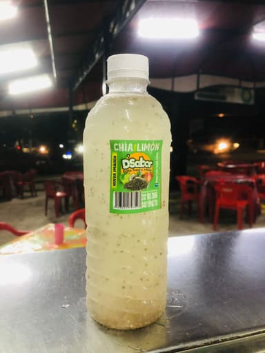 Agua de Limón con Chía