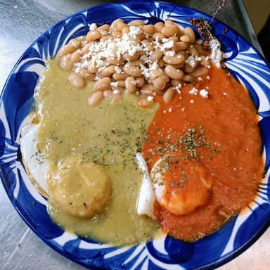 Huevos Divorciados