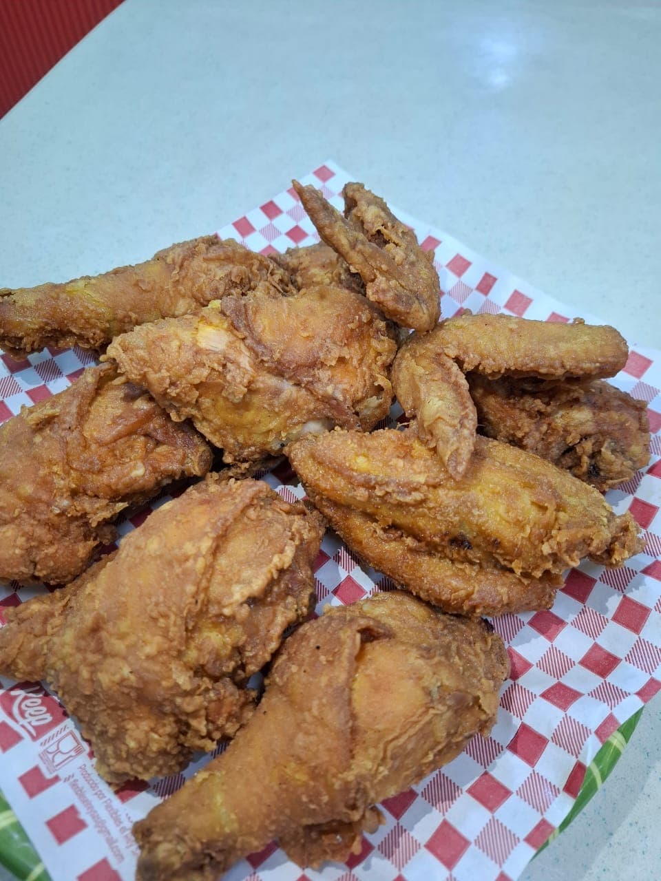 Pollo Entero Broaster