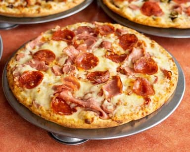 Pizza Carnes Frías