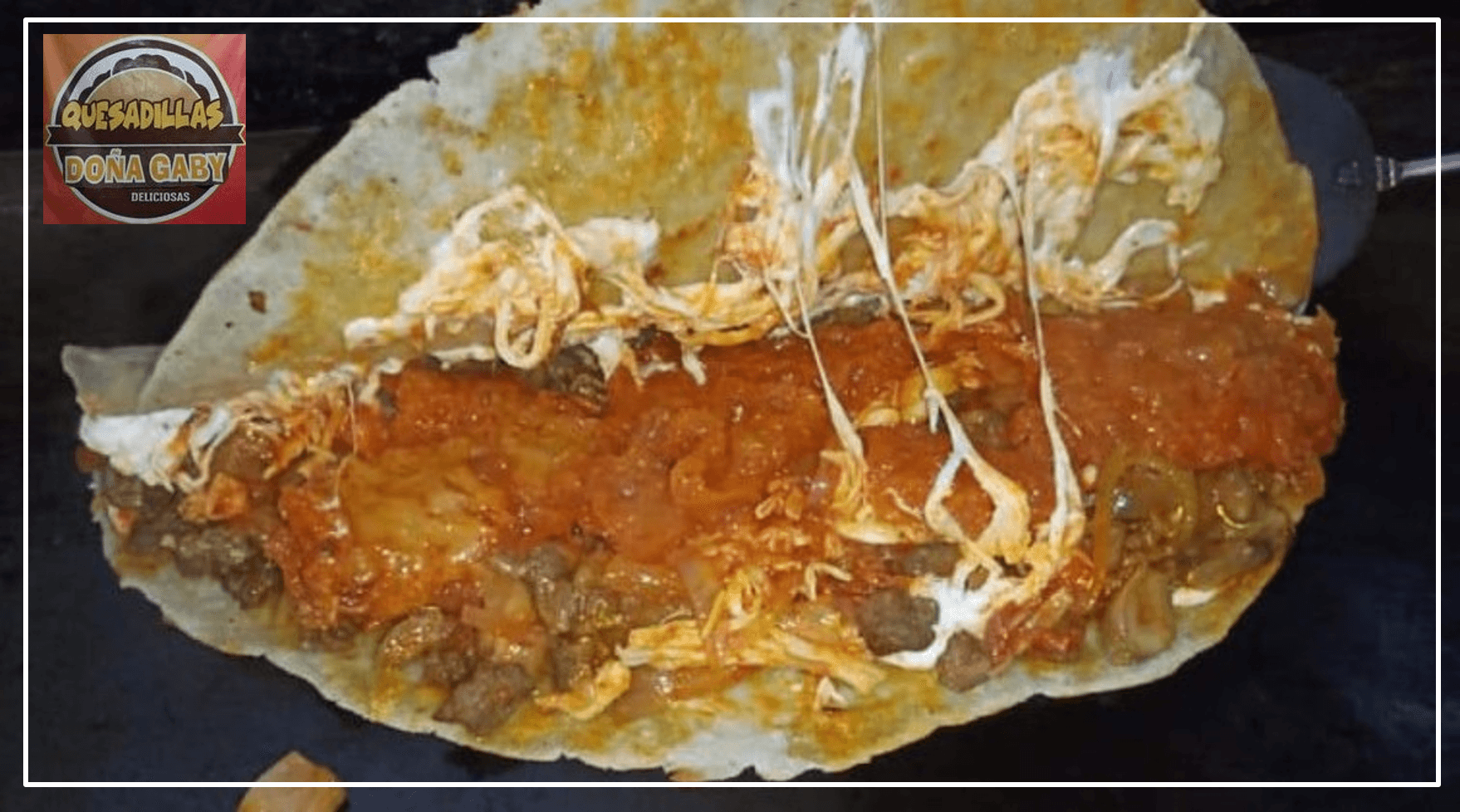 Quesadilla de Quesillo con Chicharrón