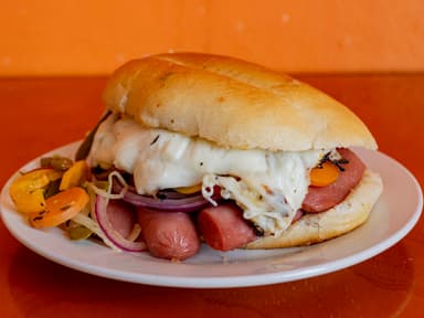 Torta de Salchicha con Queso