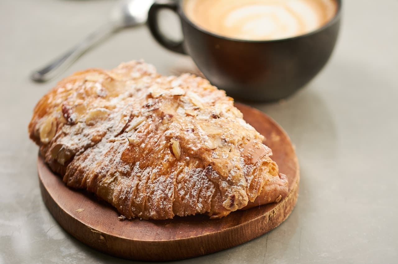 Croissant Almendras