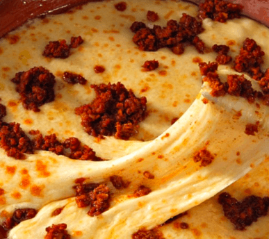 Queso Fundido con Pastor