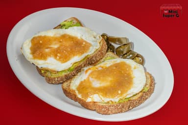 Toast con Aguacate