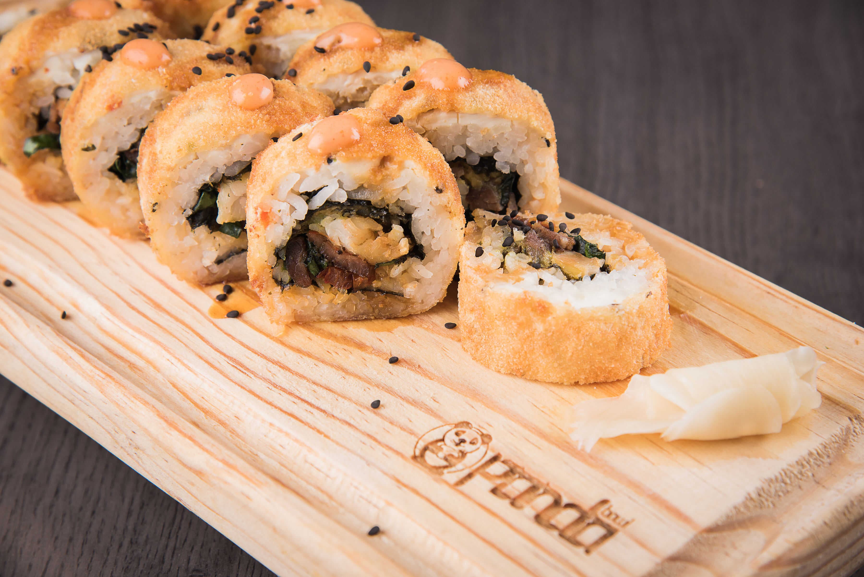 Natsumi Roll
