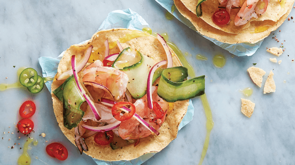 Tostada de Aguachile Rojo