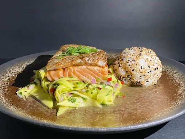 Salmón Wok