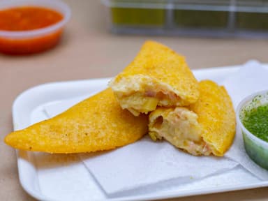 Empanada Hawaiana