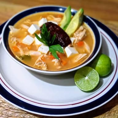 Caldo Tlalpeño 1/2 Litro