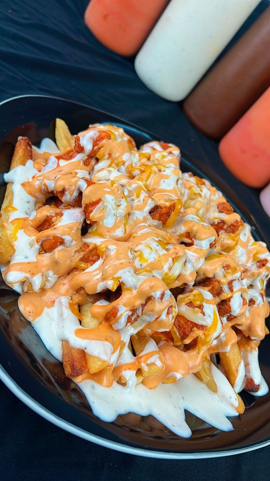 Boneless Cheese Fries Grandes