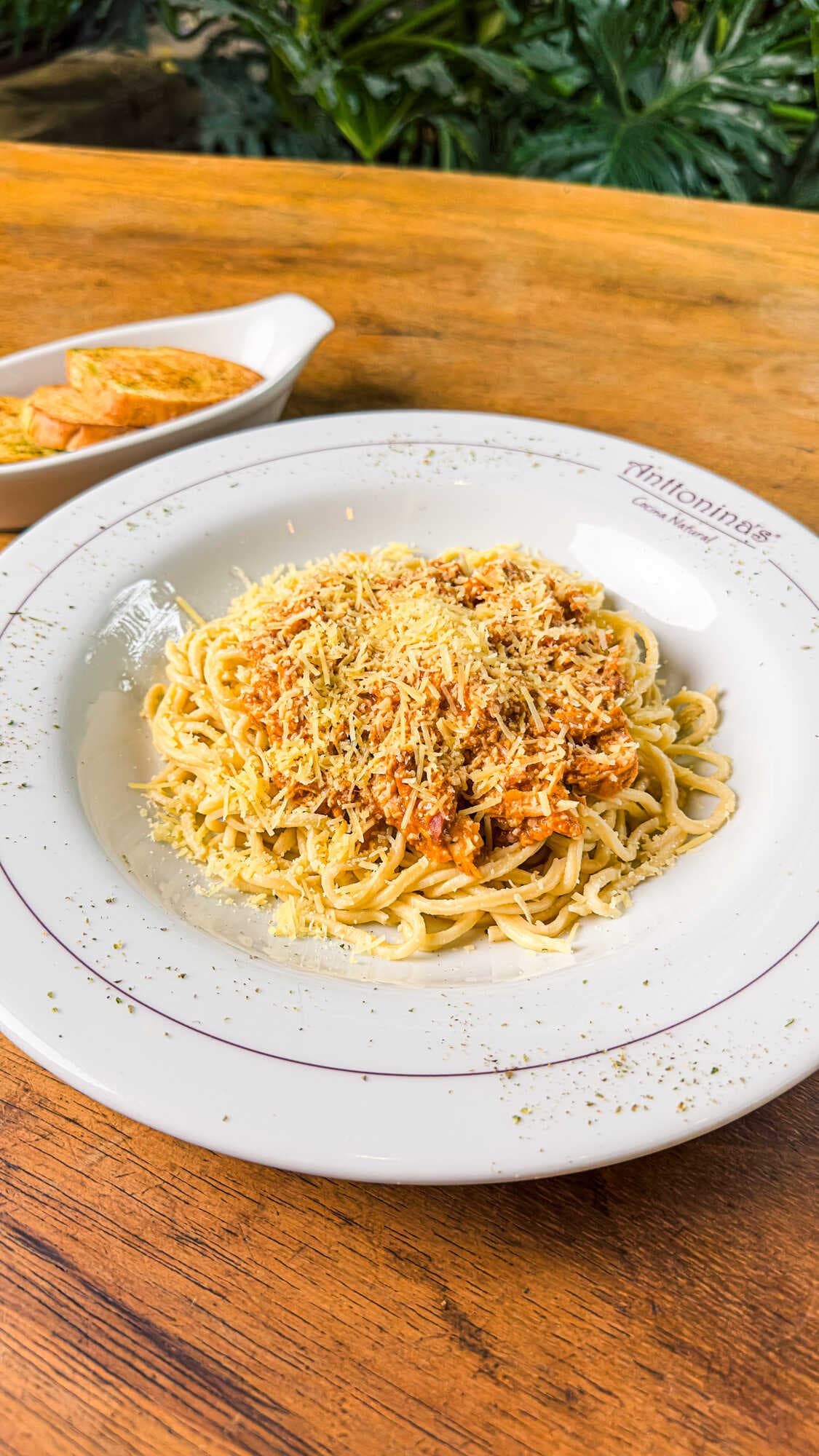 Spaghetti Pollo y Tocineta