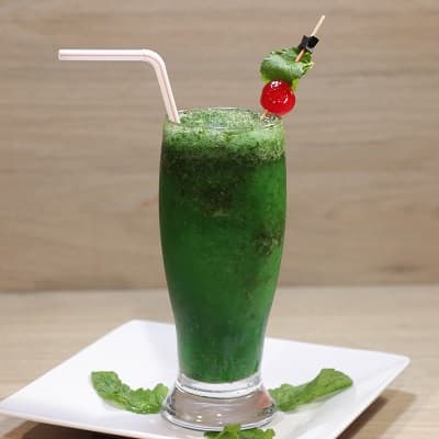 Limonada de hierbabuena