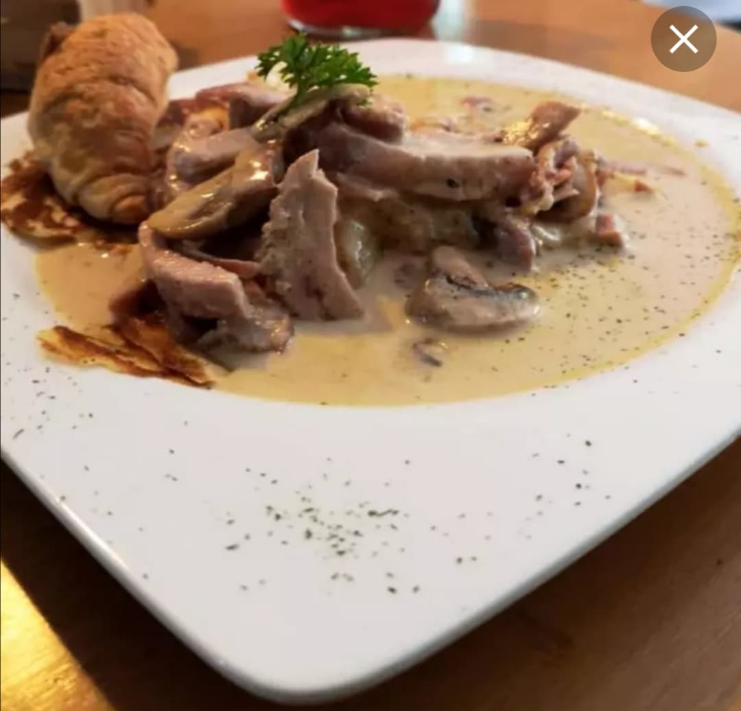 Lomo de Carne con Champiñones