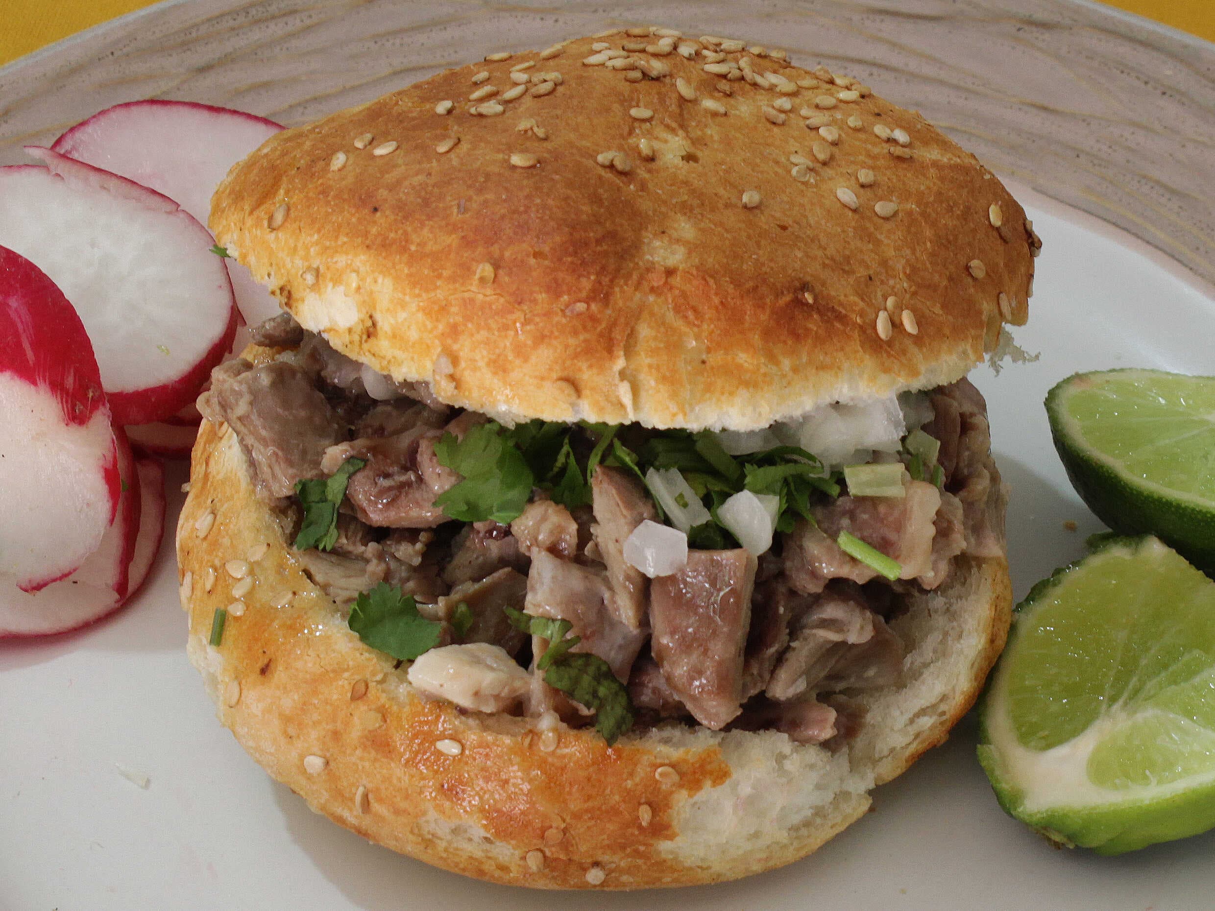 Cemita de Mazisaa