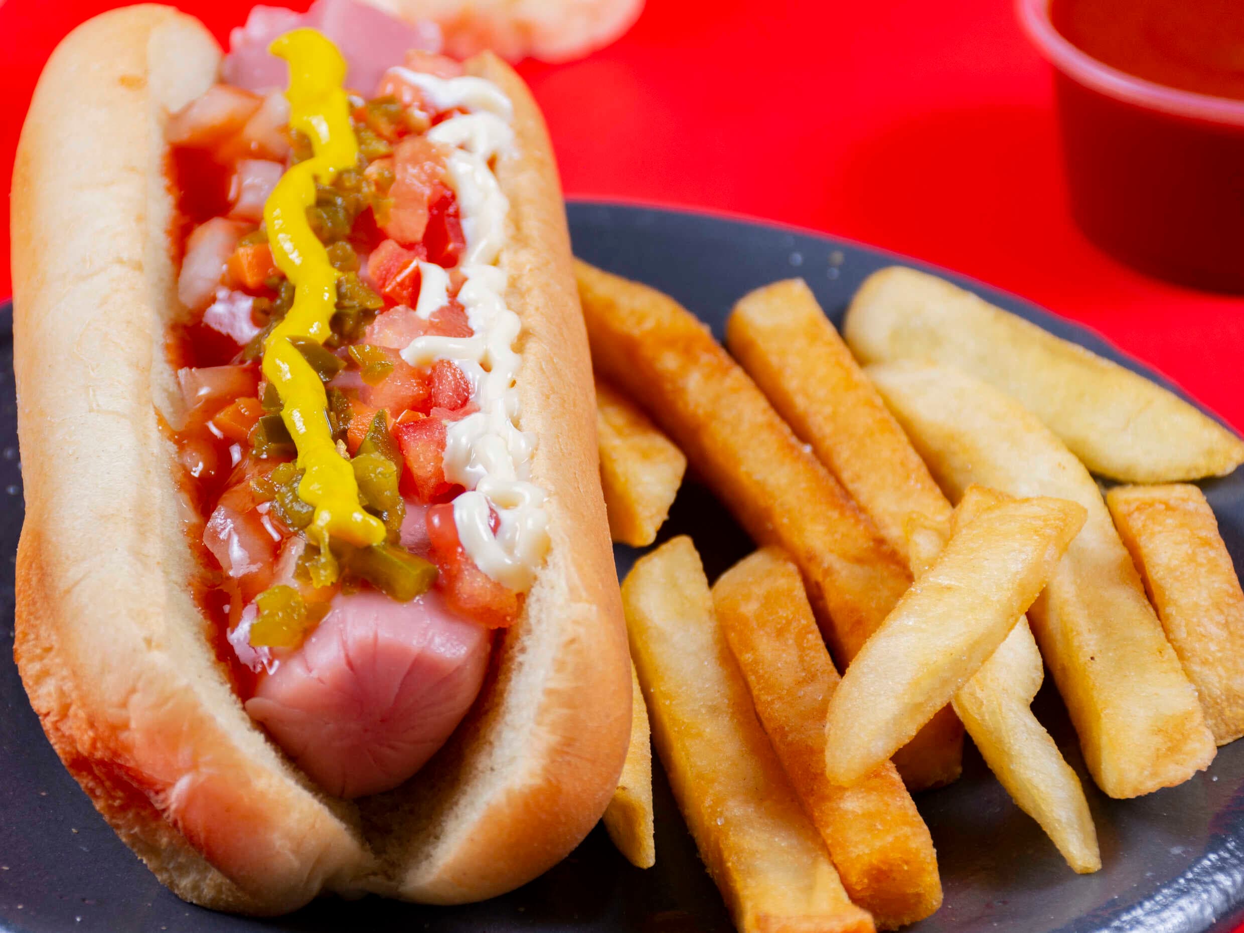 HOT DOGS CON PAPAS