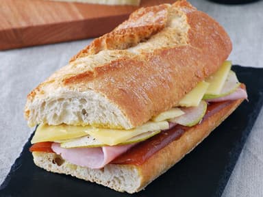 Baguette Jamón con 2 quesos
