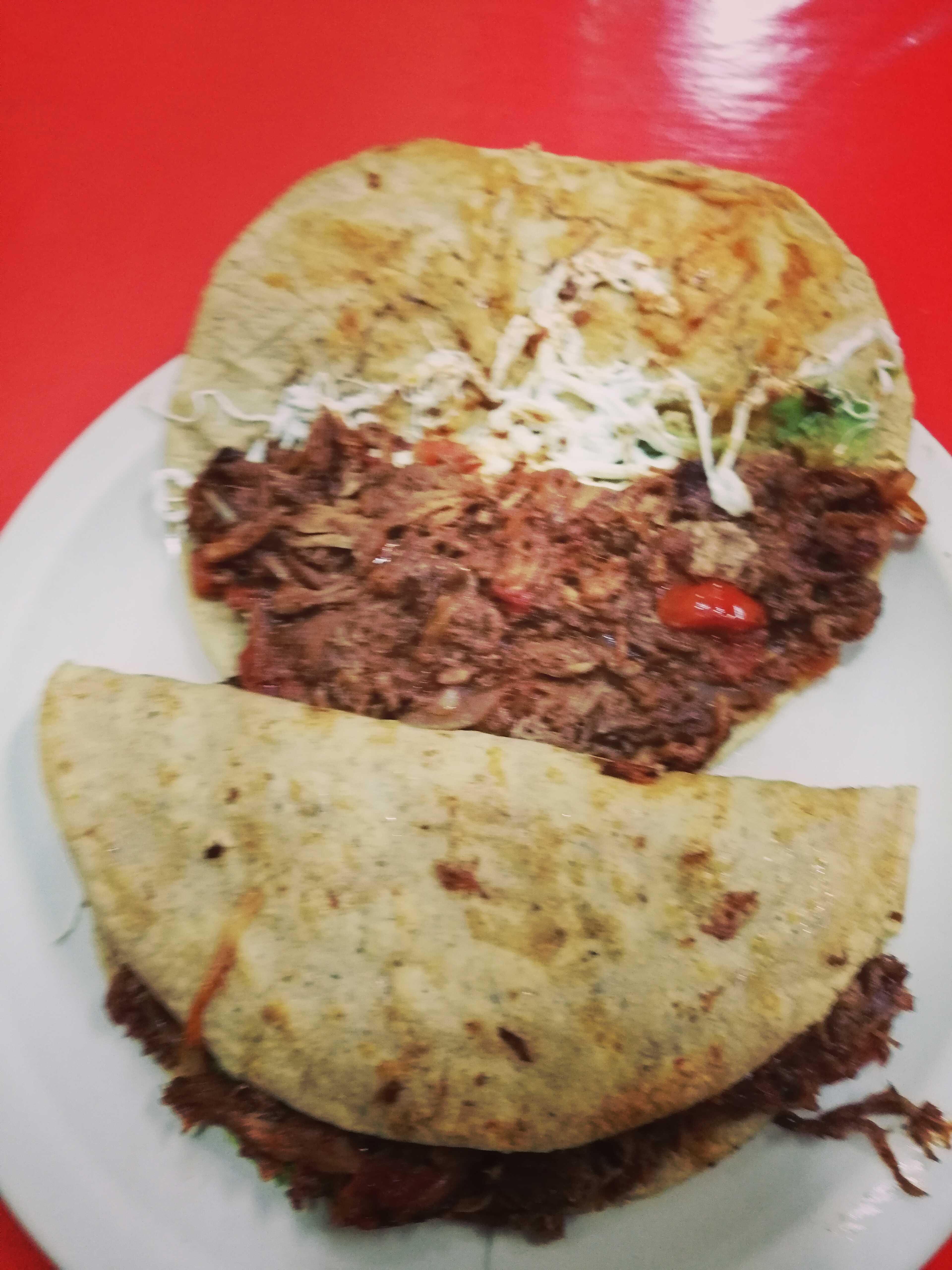 Combo Quesadillas De Pierna Adobada