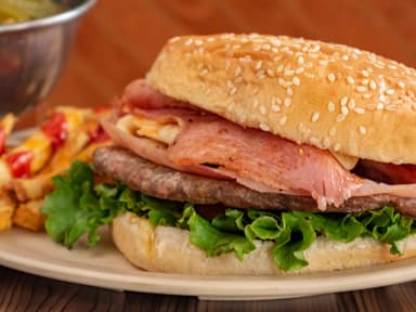 Combo Hamburguesa Con Tocino