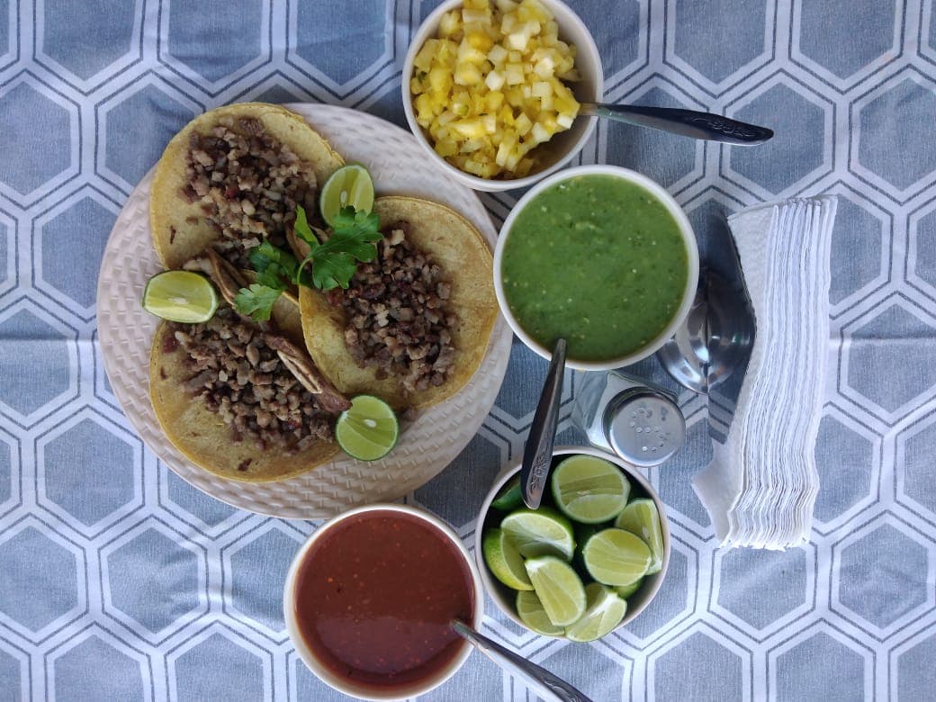 TACOS DE COSTILLA DE RES