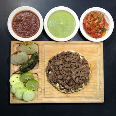 Sope de Carne Asada