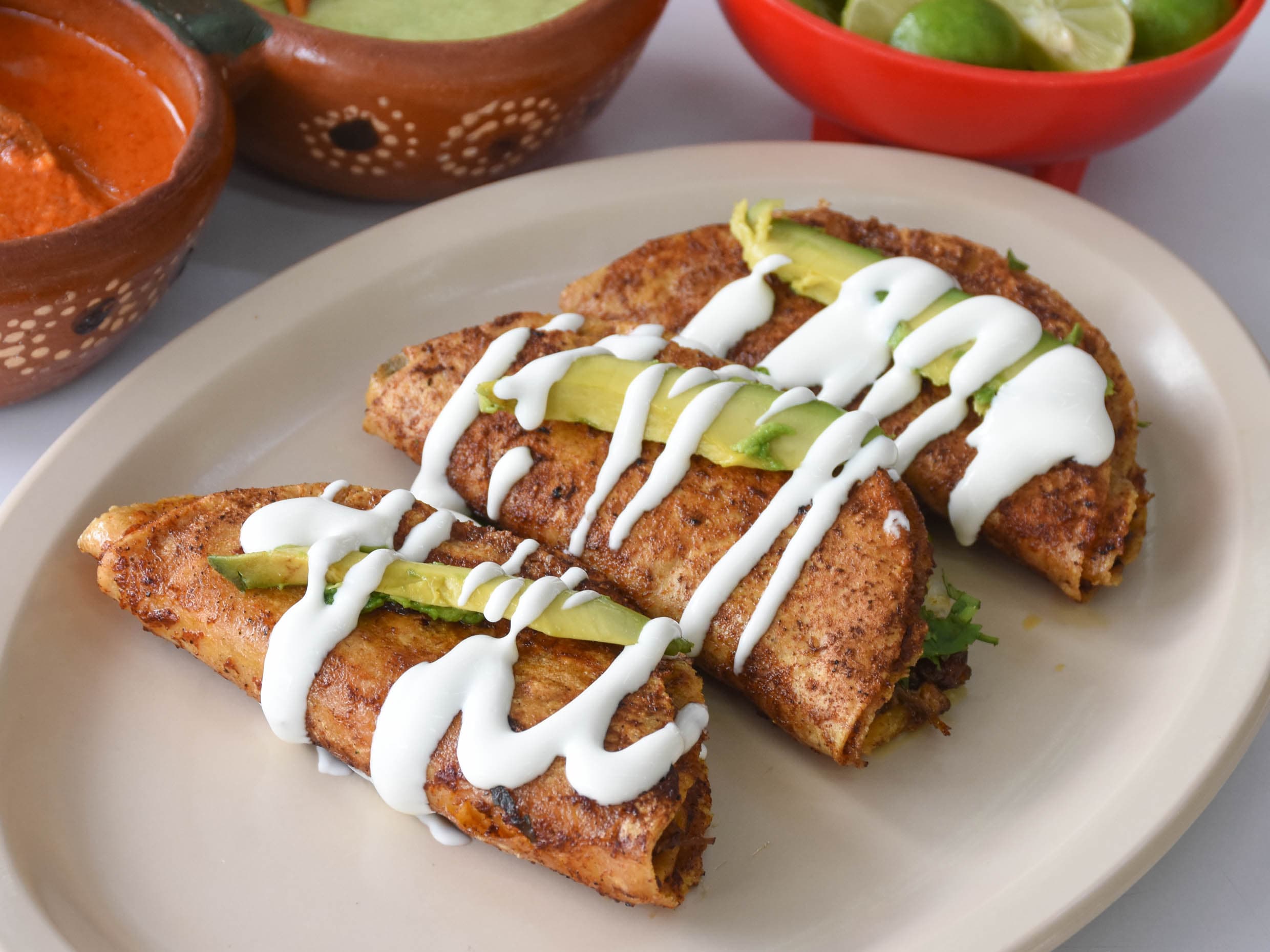 Combo 3 Doraditos y Consomé - Individual