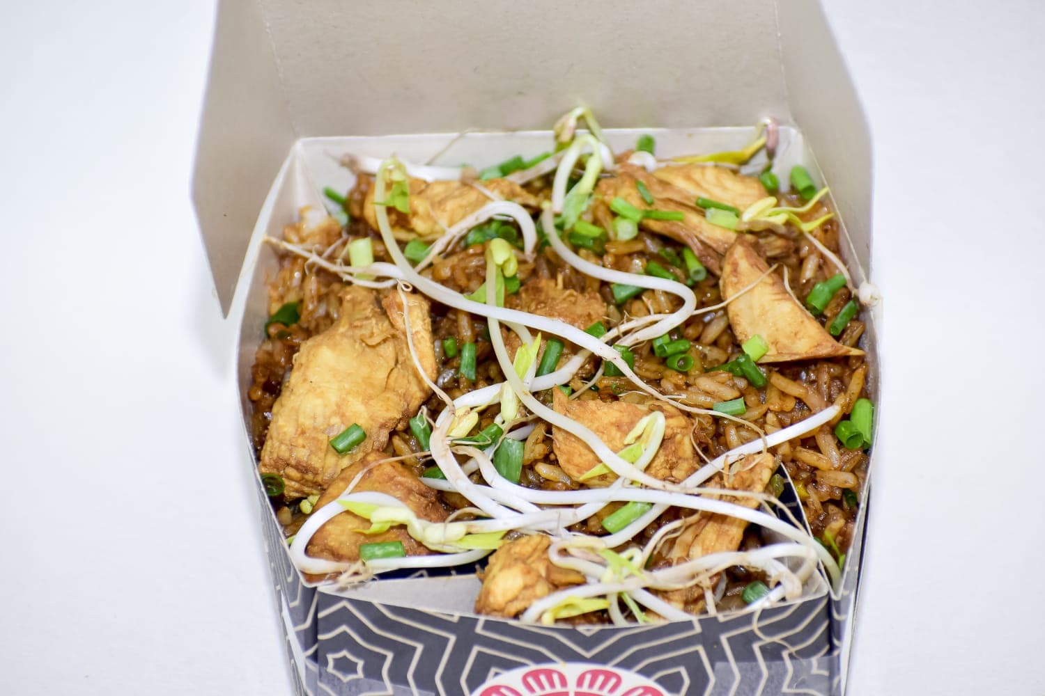 Arroz Chino Pollo/Cerdo Personal+Papas+Pool 250ml