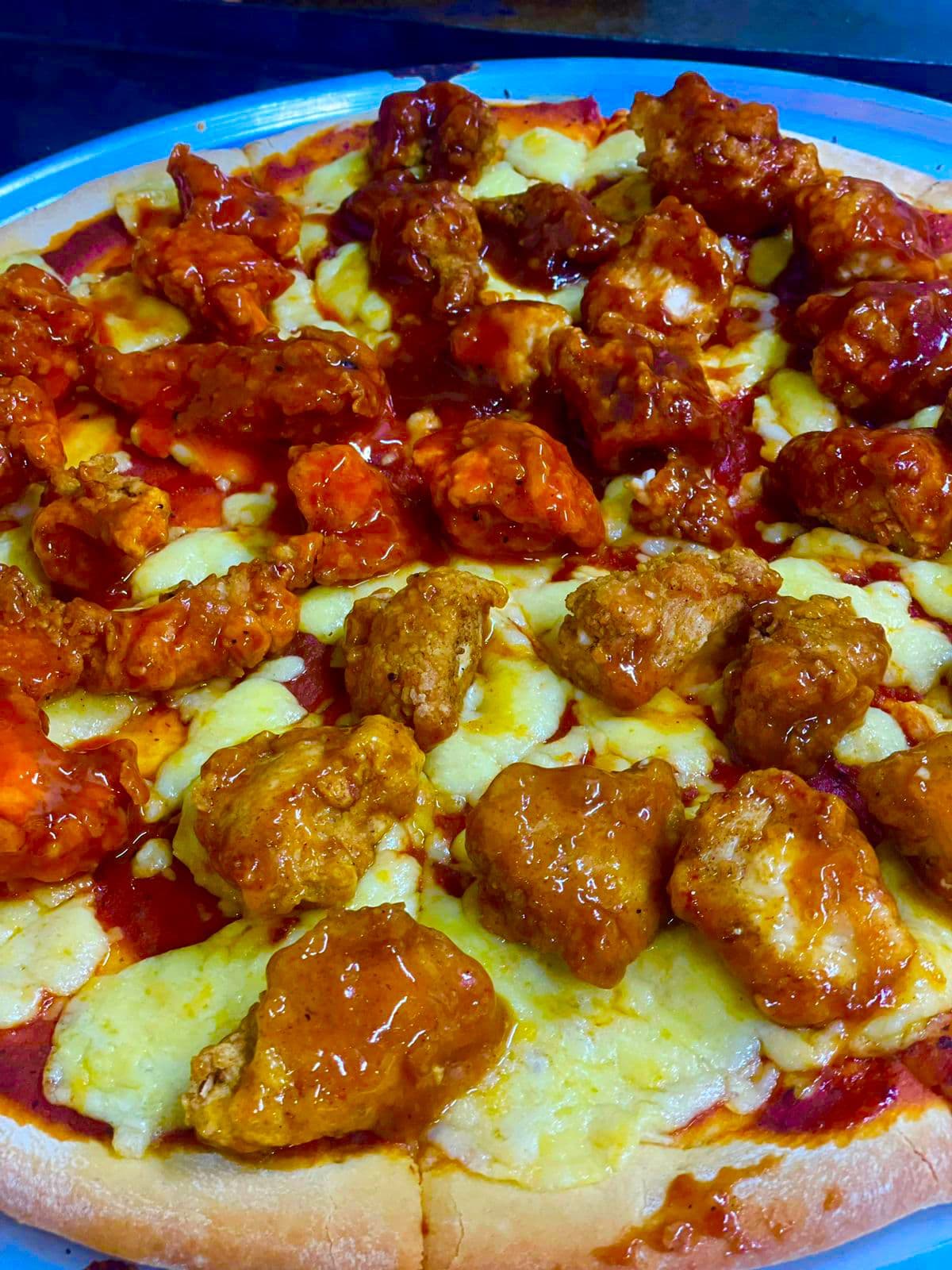 Pizza Boneles