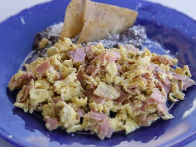 Huevos con Jamón