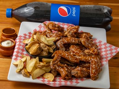 🍗Combo-28 Piezas de Alitas+Papas+Gaseosalitro🍟🥤