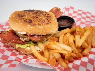 HAMBURGUESA CLASICA