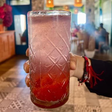 Agua Mineralizada de Frutos Rojos