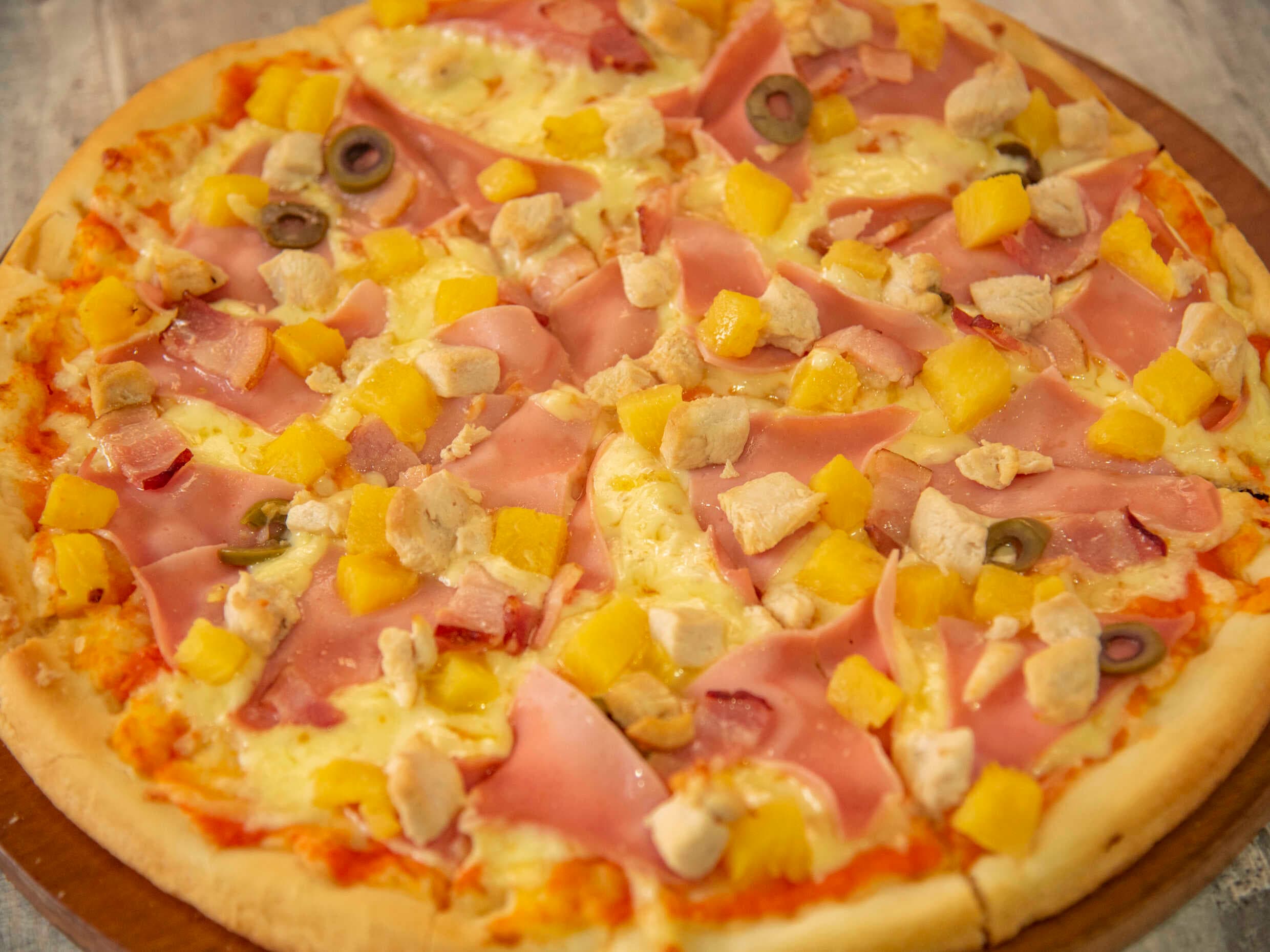 Pizza Hwaiana Chicken Grande