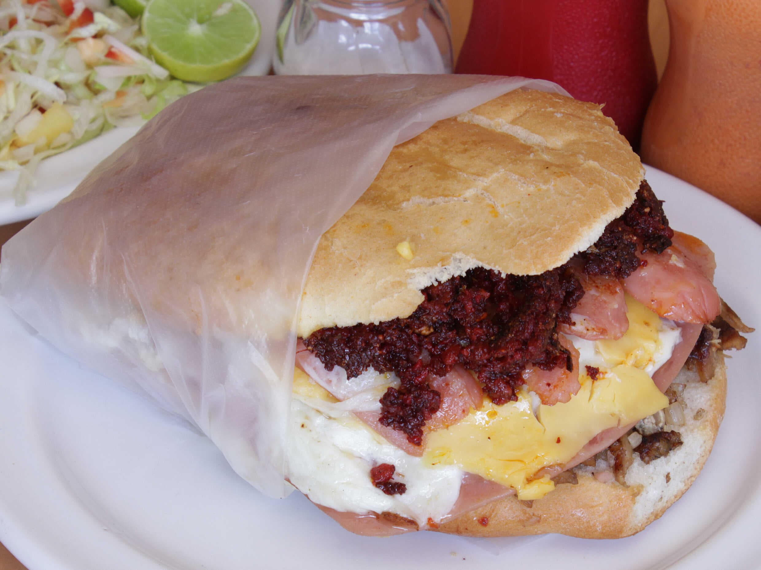 TORTA ESPECIAL