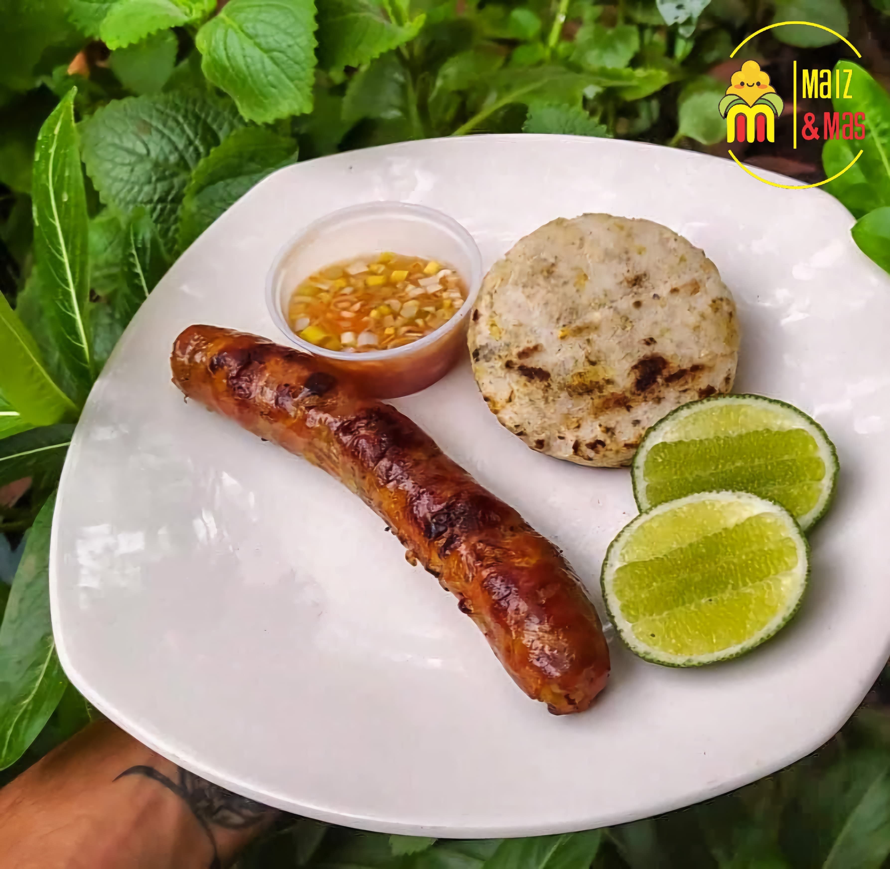 Chorizo Santarrosano con Arepa Pequeña