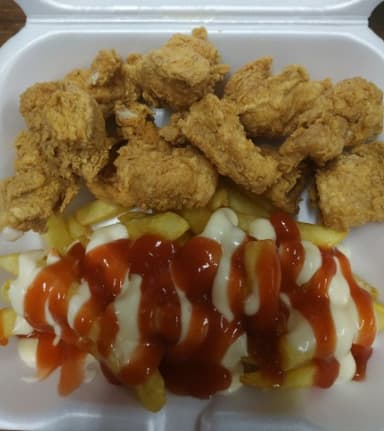 Nuggets de Pollo con Papas