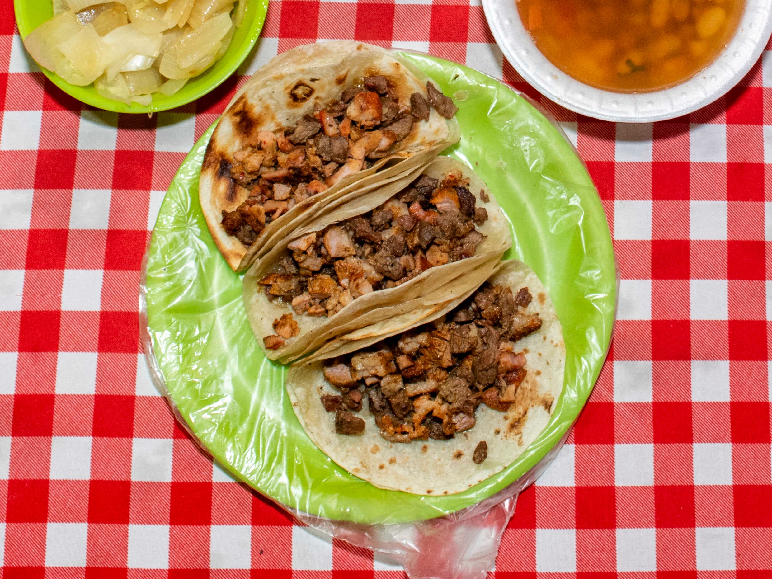 Taco Mixto Asada y adobada
