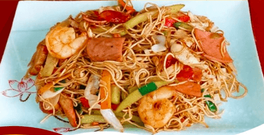 Chop Suey con Carne de Res y Verduras