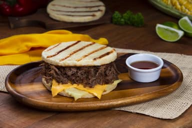 Arepa Carne Res