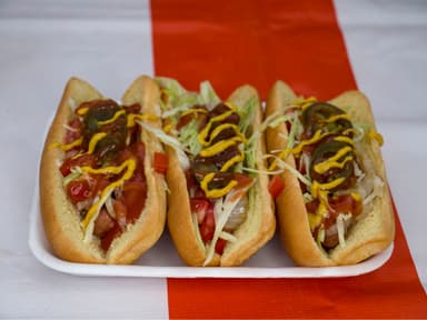 ORDEN DE 3 HOT-DOGS CON TOCINO