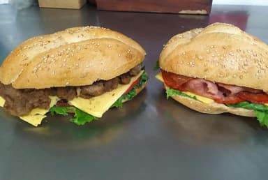 Tortas con Quesillo