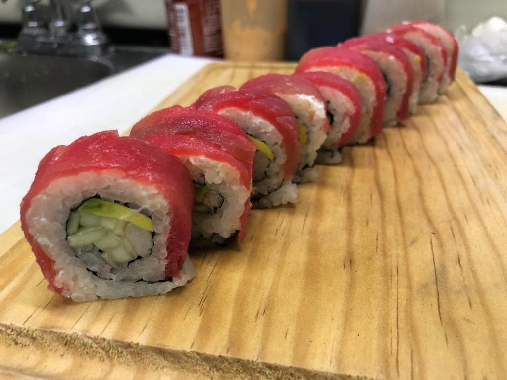 Maguro roll